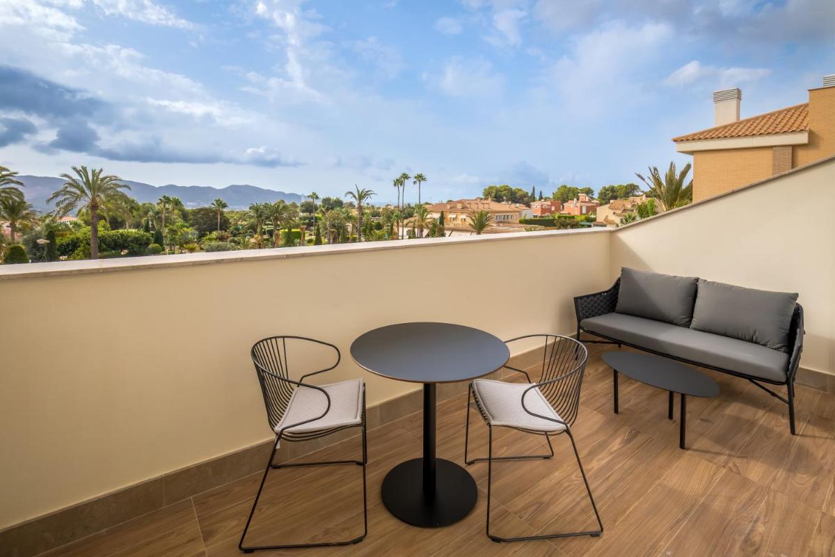 Un balcón o terraza de Barceló La Nucía Palms