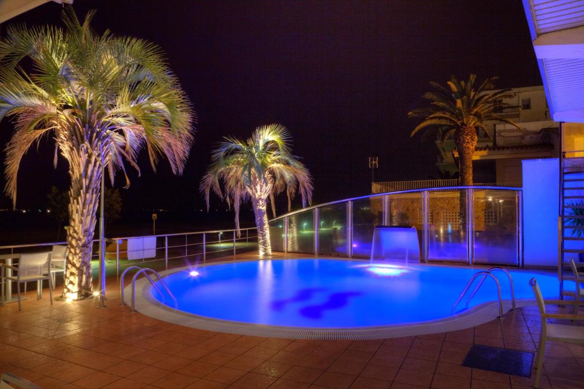 Piscina en o cerca de Hotel Maritim 4 Superior