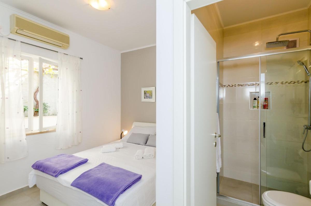 Rooms Batina - Housity