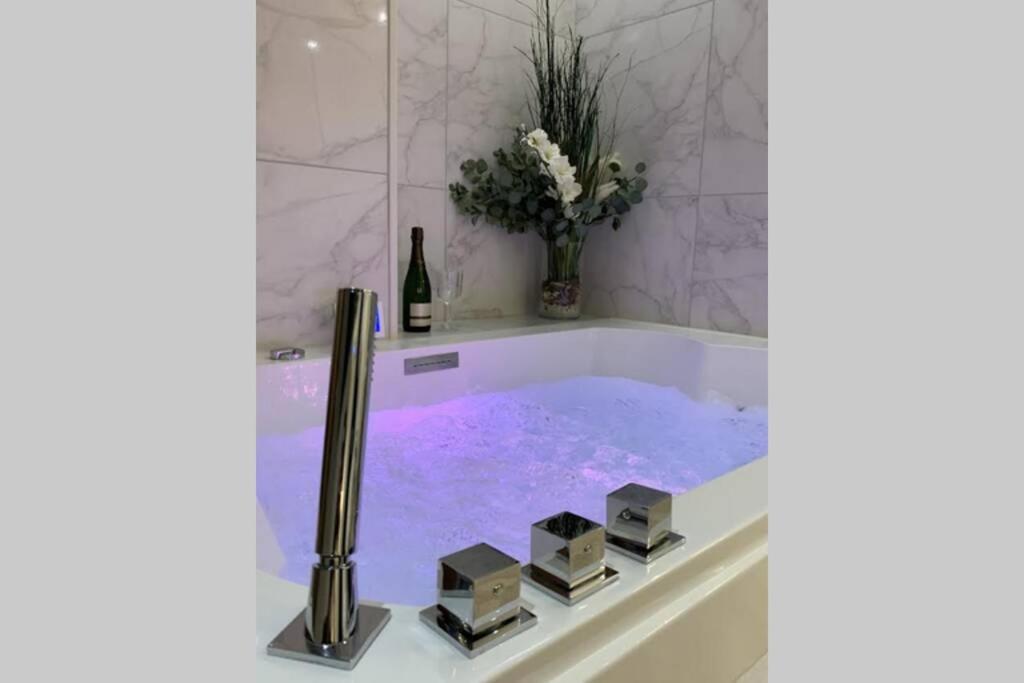V' Appart Spa - Hizvo