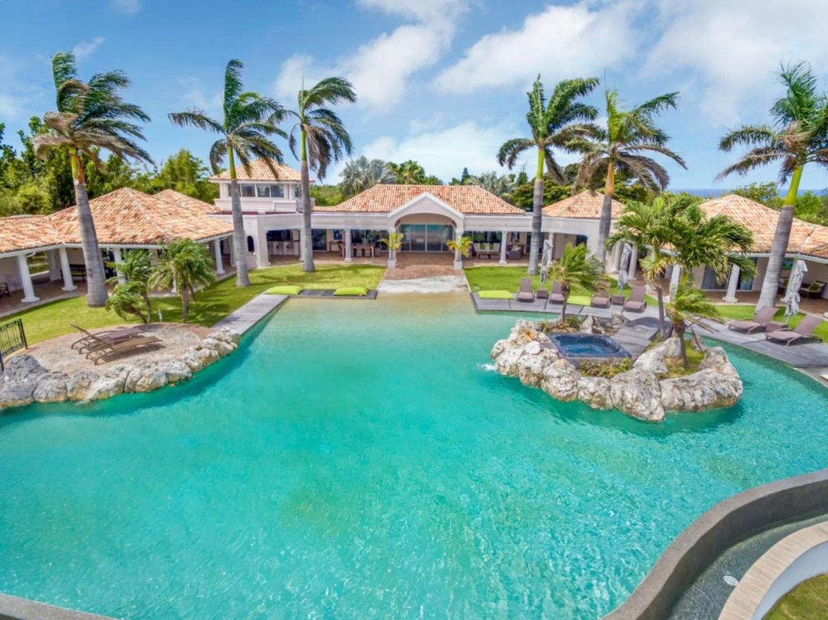 Dream Villa Terres Basses 1134 - Housity