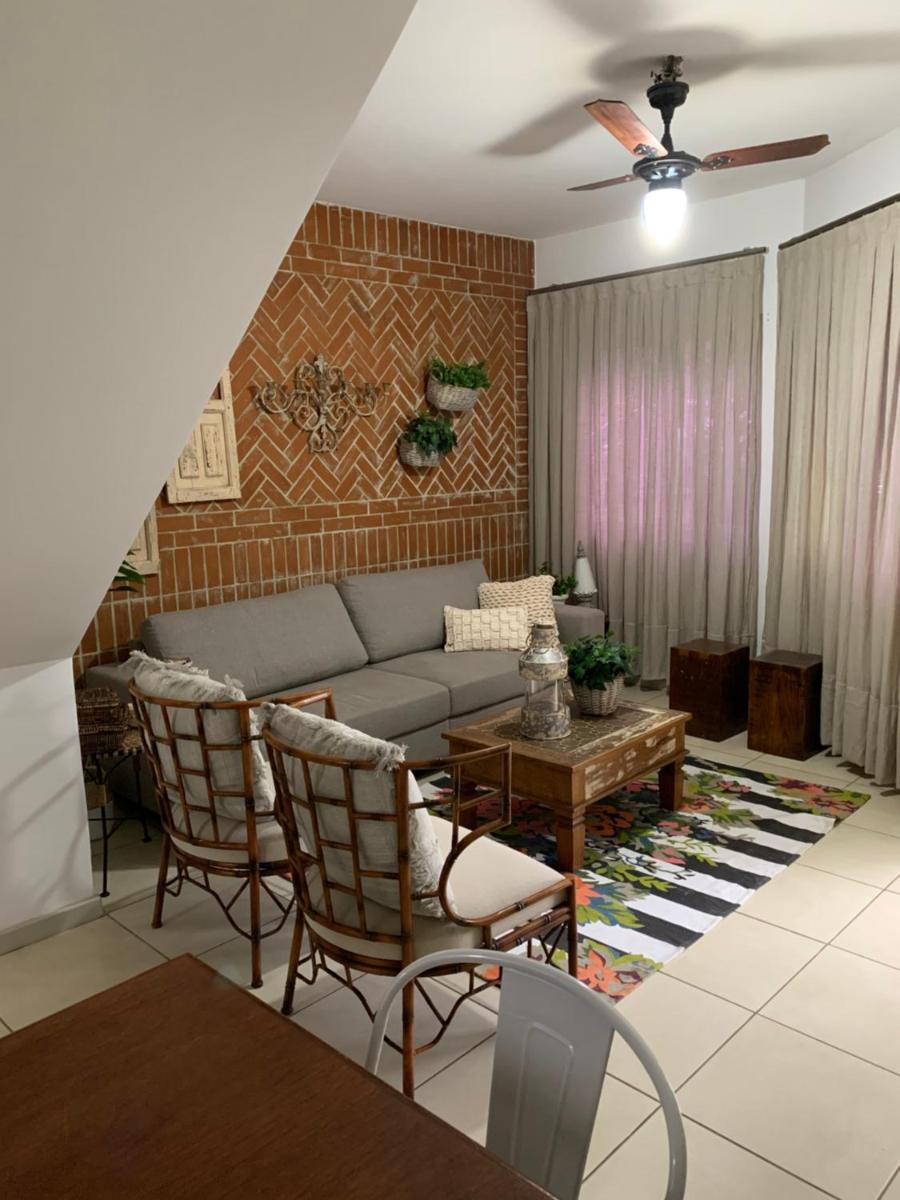 Chalé Aconchegante Duplex com 2 Quartos - Housity