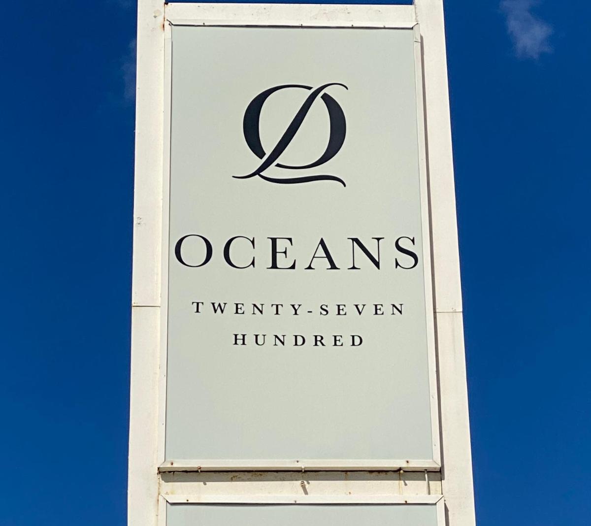 Oceans 2700 - Housity