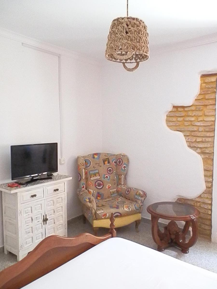 Habitación independiente en casa antigua - Centro - Housity