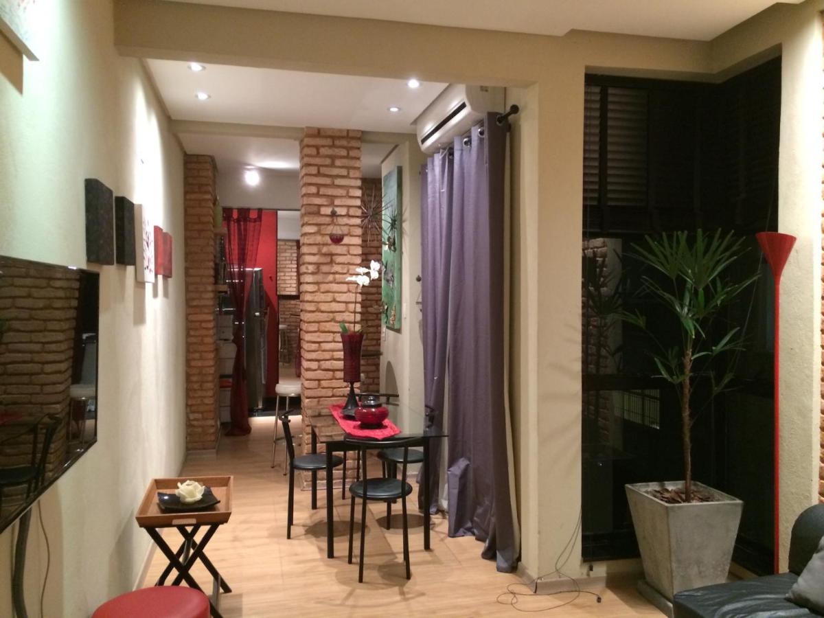 excelente apto quarto e sala Ipanema posto 9 - Housity