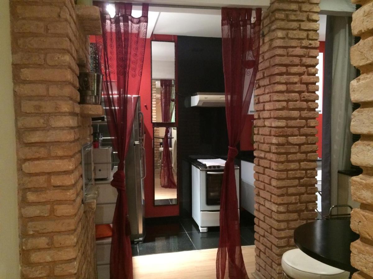 excelente apto quarto e sala Ipanema posto 9 - Housity