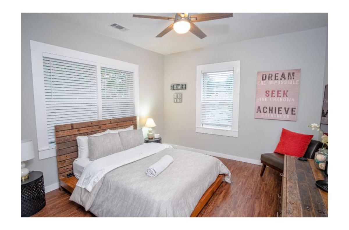 Remodeled Modern 1BR1BA Apt Near Downtown, 5min Pearl - Hizvo