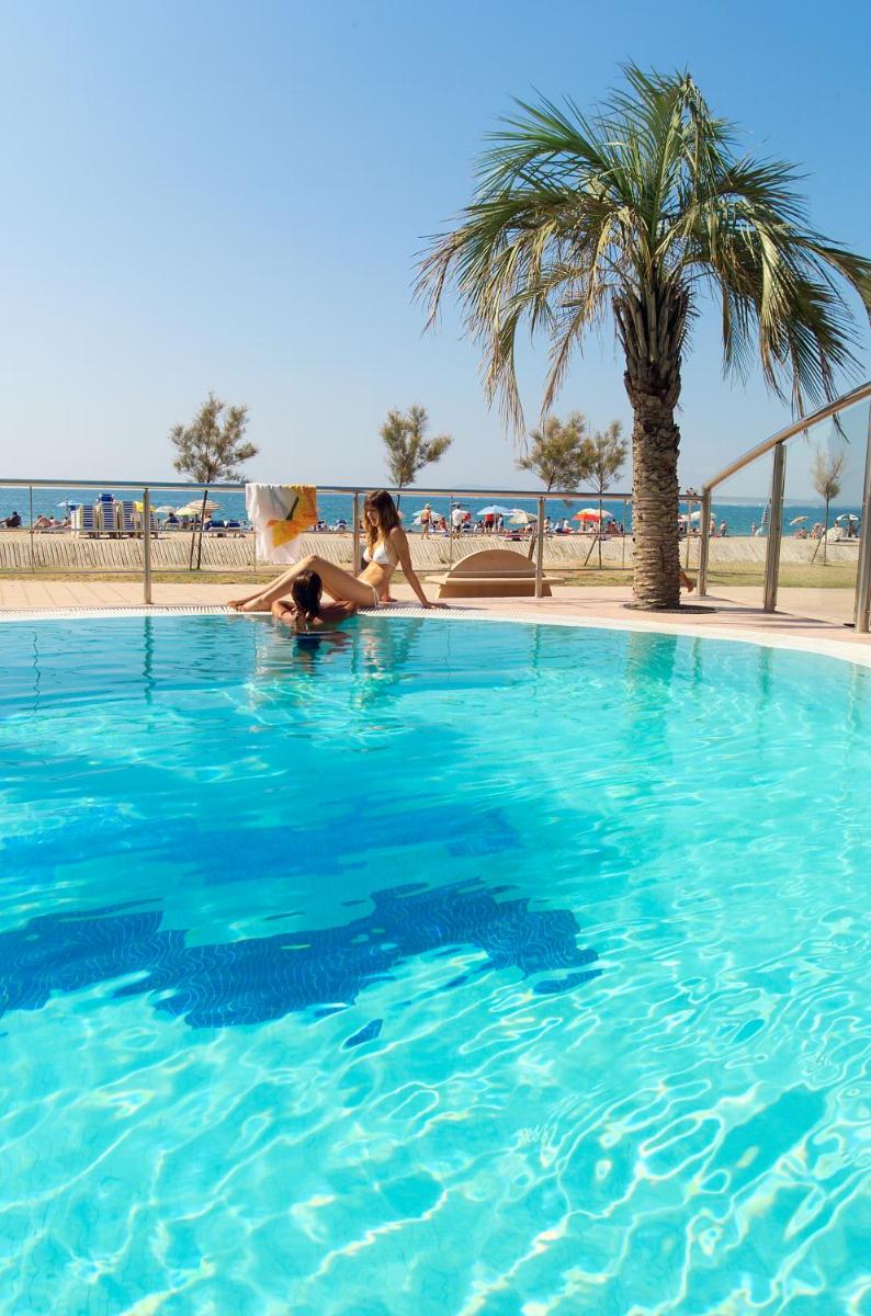 Piscina en o cerca de Hotel Maritim 4 Superior