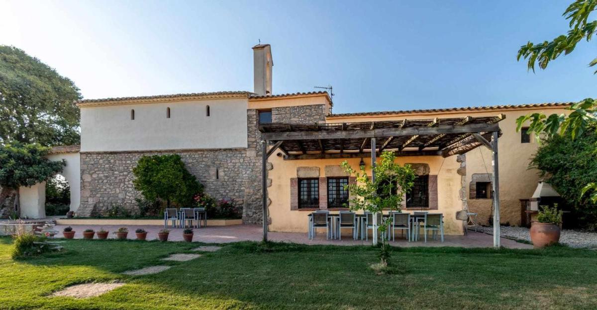 Ermita de Santa Llúcia Casa rural histórica - Housity