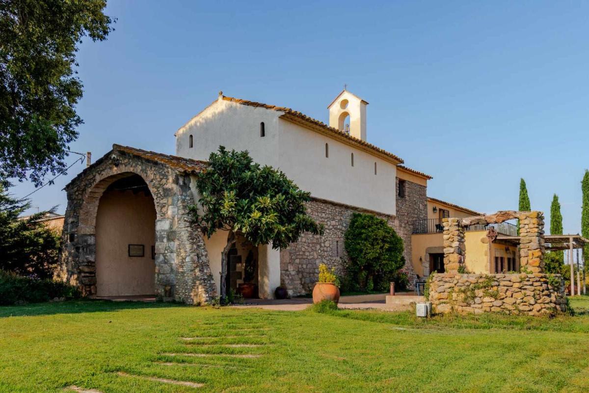 Ermita de Santa Llúcia Casa rural histórica - Housity