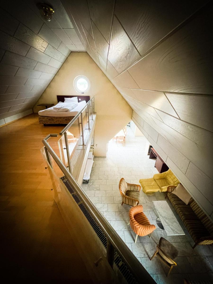Hotel Altbacher Hof - Housity