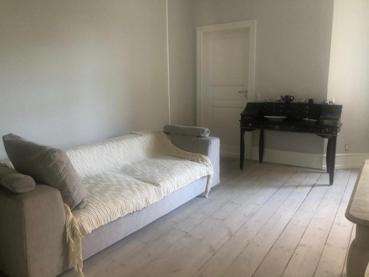 Outhentic Apartment - Housity