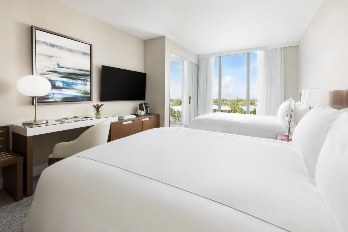 The Altair Bay Harbor Hotel - Housity