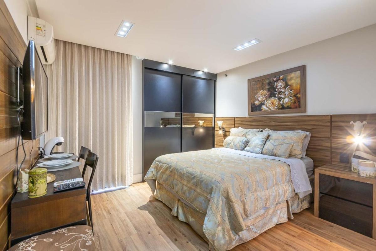 Flat no Life com espetacular vista do lago - Hizvo