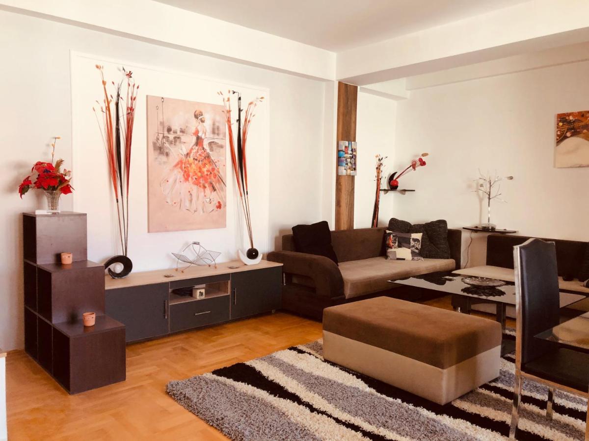 Apartments near city center - Housity