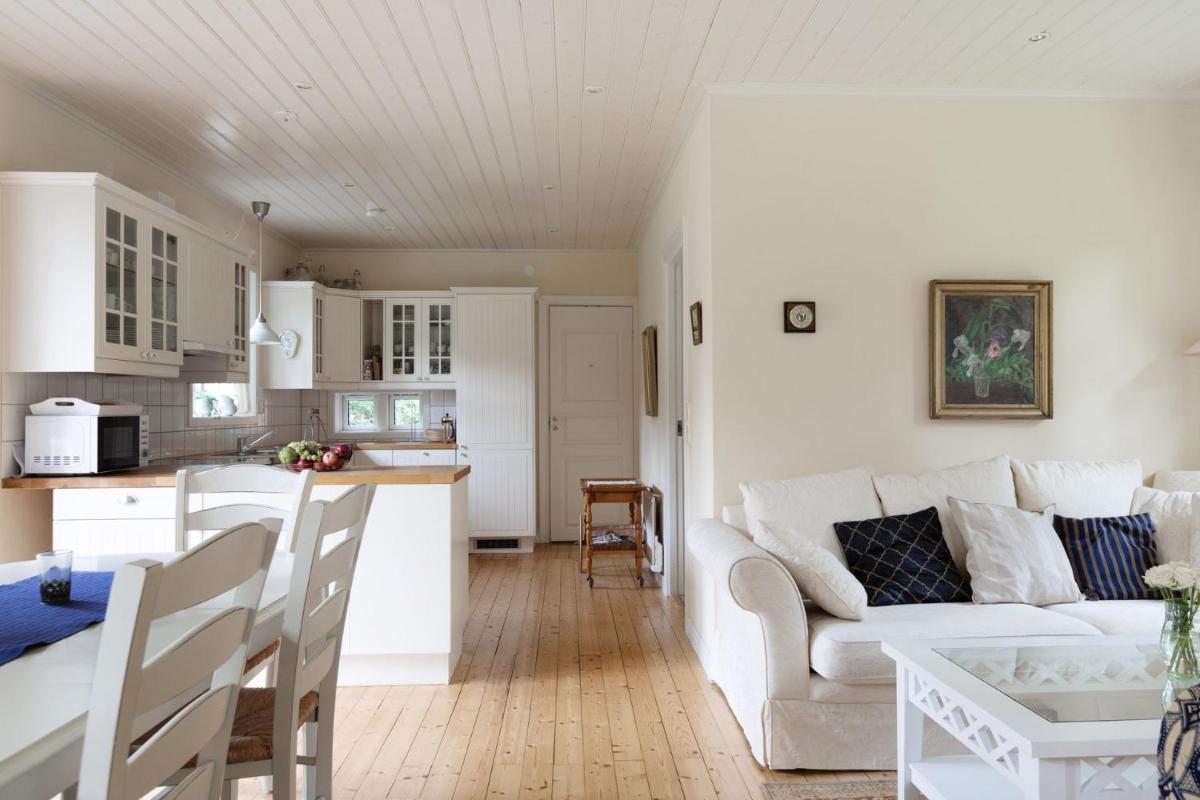 Suitetrails - Nice holiday home in Rydaholm close to lake