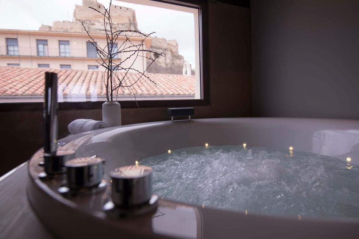 Vallivana Suites - Housity