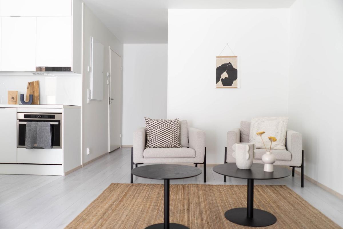 NEW stylish 2br apartment in the city center - Housity