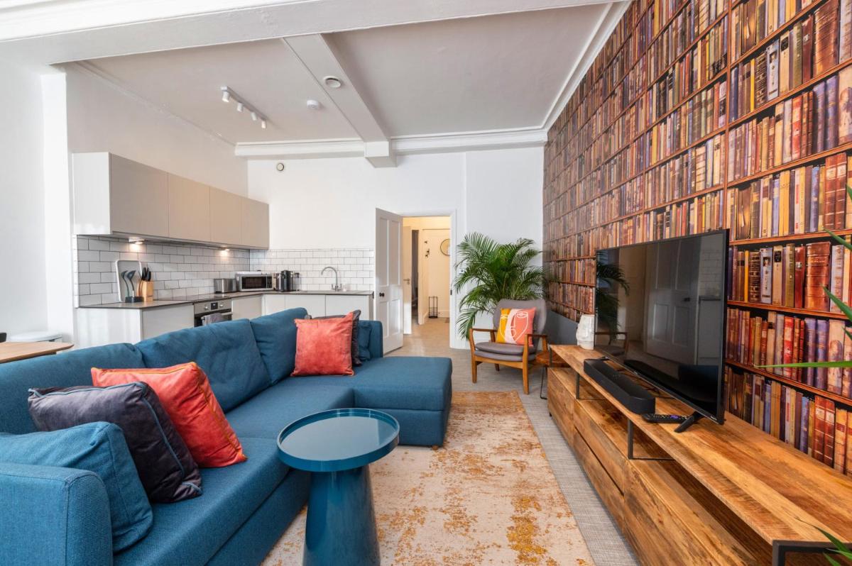 Luxury Apartment on the Historic Rows - Housity