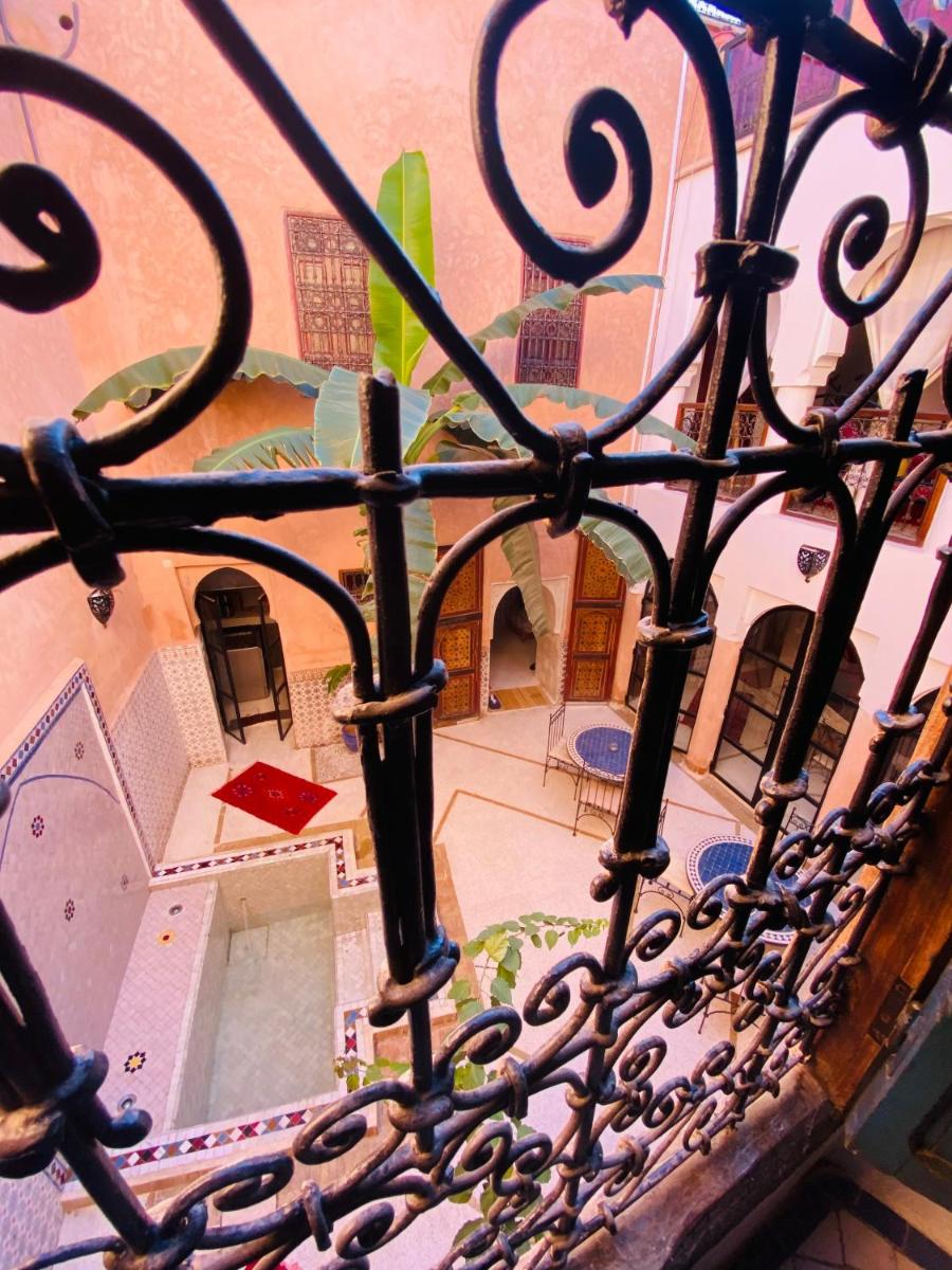 Riad Ineslisa - Housity