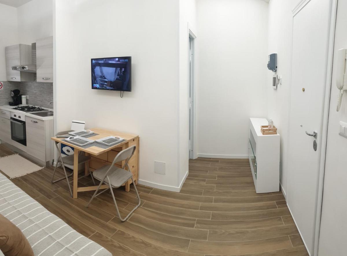 Appartamento Roma Casa Vacanza Sea House Rome 50 metri dal mare - Housity