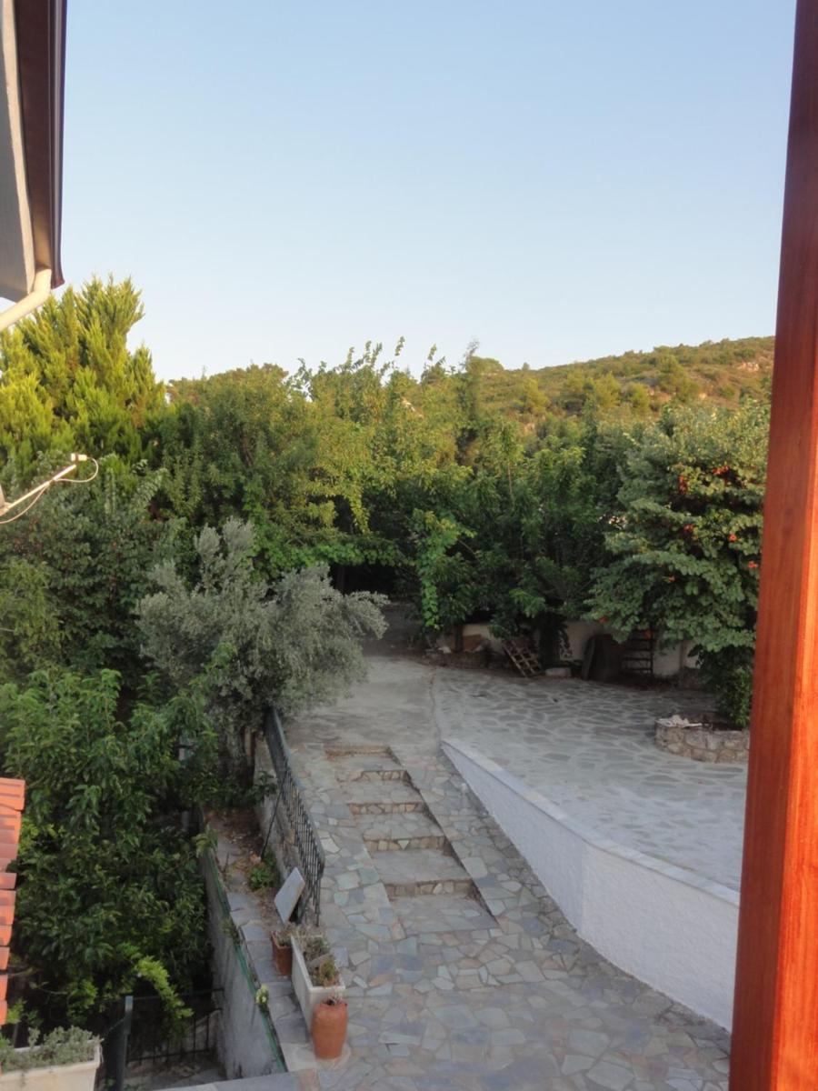 Traditional House with seaview - Housity