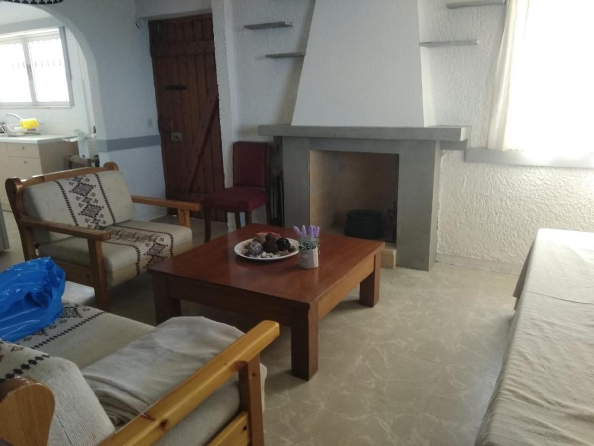 Traditional House with seaview - Housity