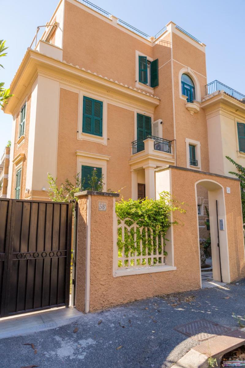 RomAntica Family Apartment near San Giovanni - Housity