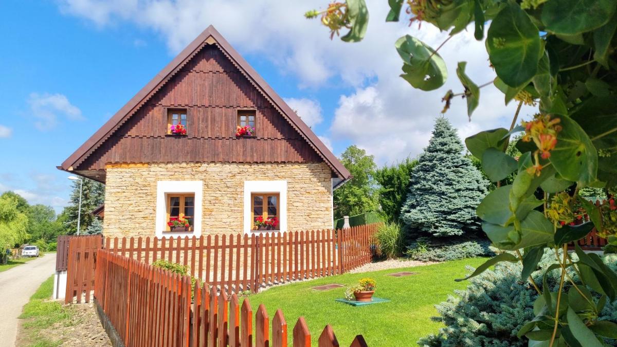 Chaloupka Rozkoš - Housity