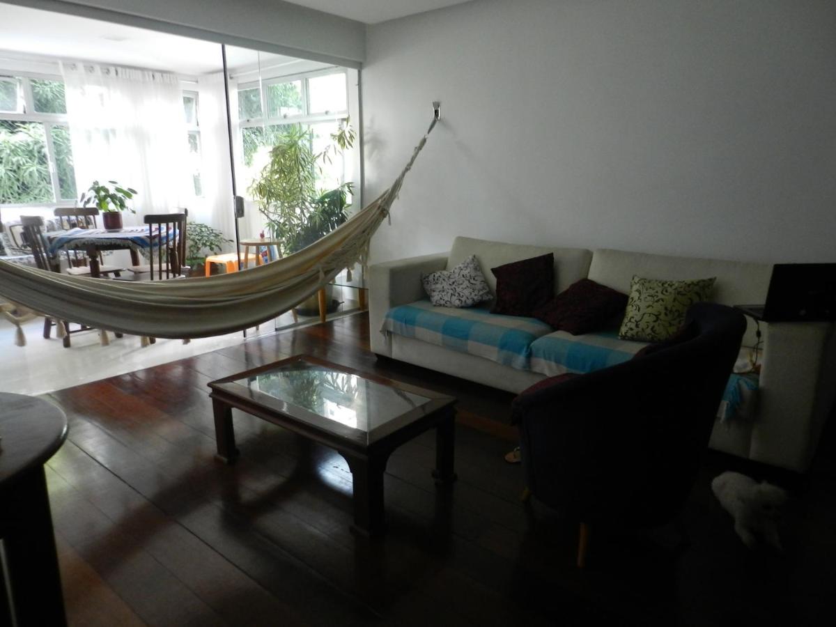 Quarto TRIPLO CONFORTO H em RECIFE - Housity
