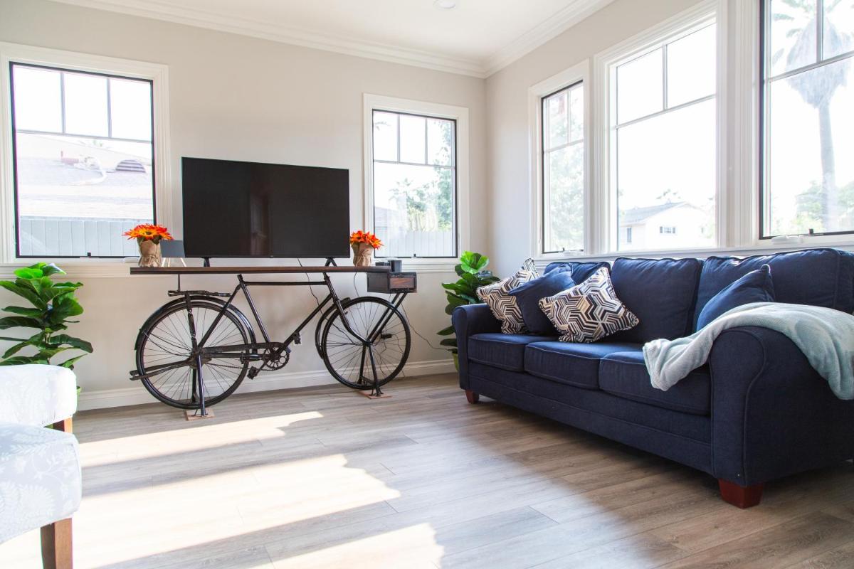 HISTORIC 2 Story Near DTLA/USC/LAFC/STAPLES CENTER - Housity