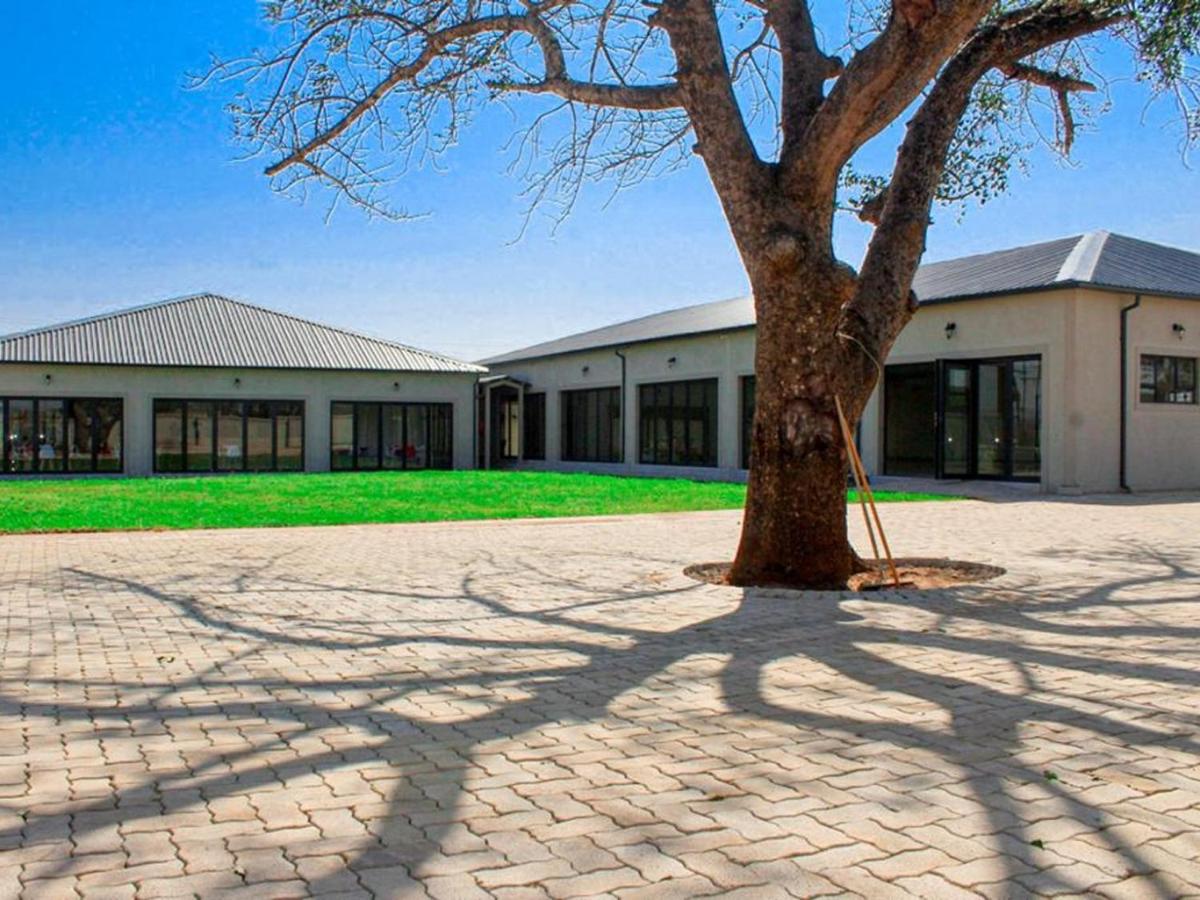 Mganwini Lodge - Housity