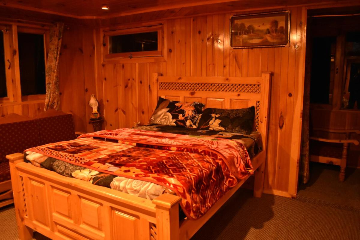 Abbott Hotel Kaghan - Housity