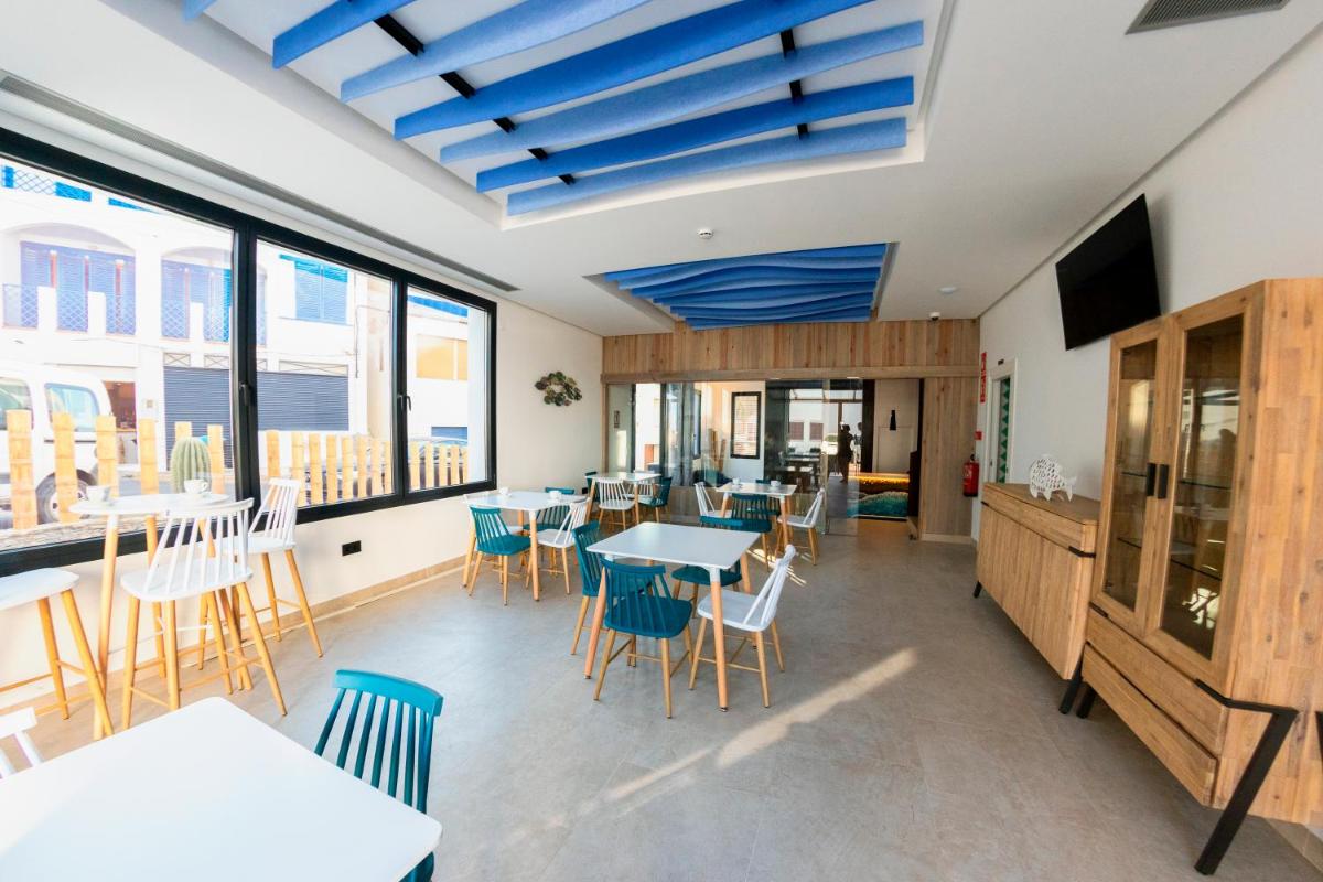 Hotel Cala Arena - Housity