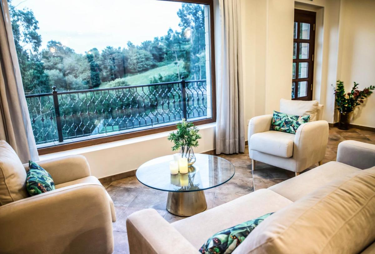 Hotel Peñas Blancas - Housity