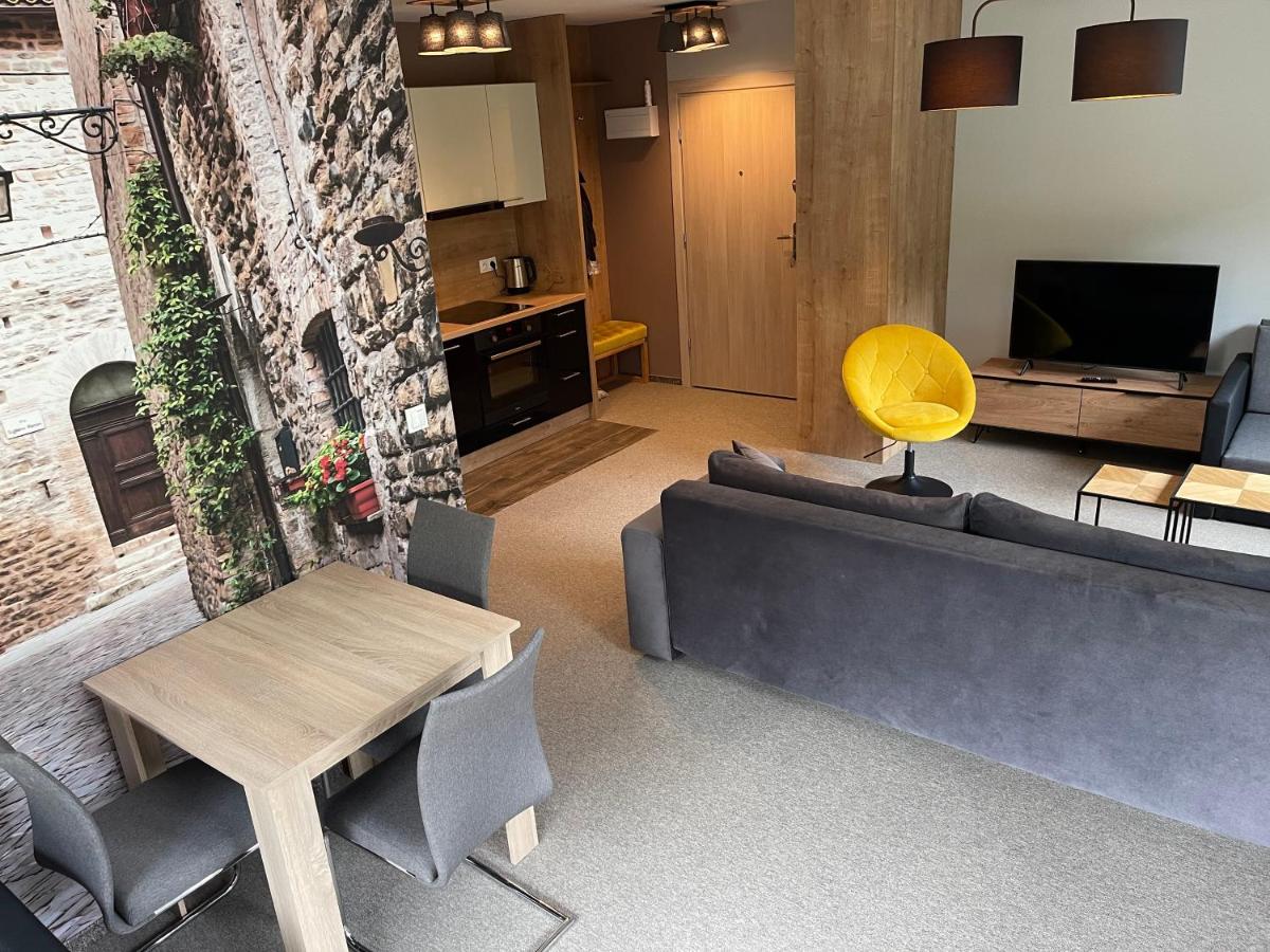 Apartament Piano - Housity