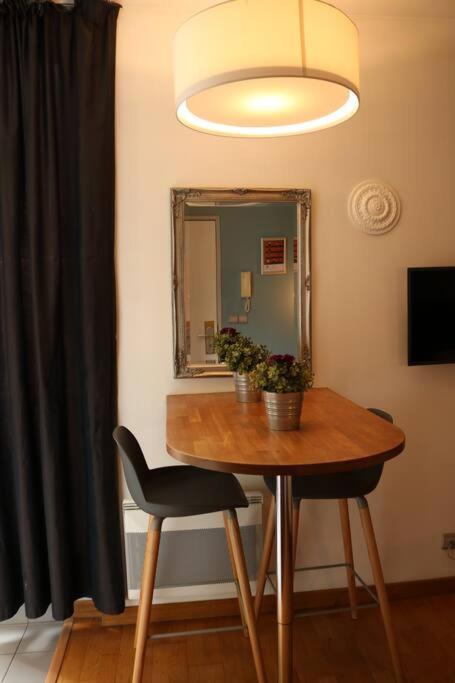 405 - Séjour romantique dans un studio de Paris 5 - Housity