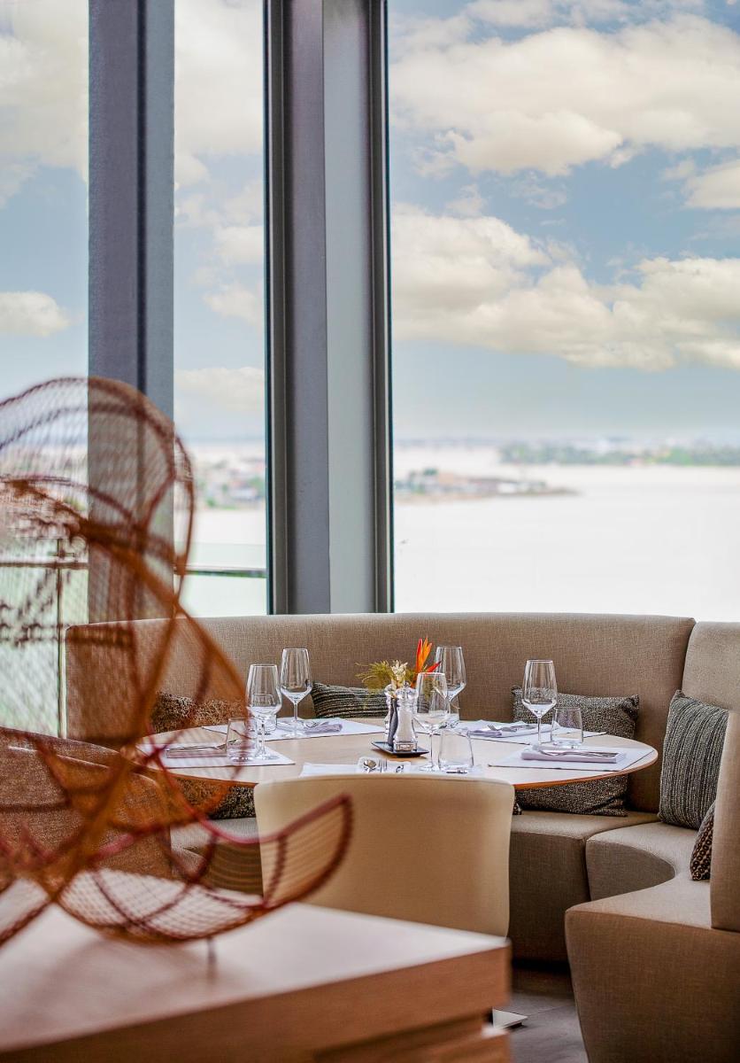 Suitetrails - Noom Hotel Abidjan Plateau