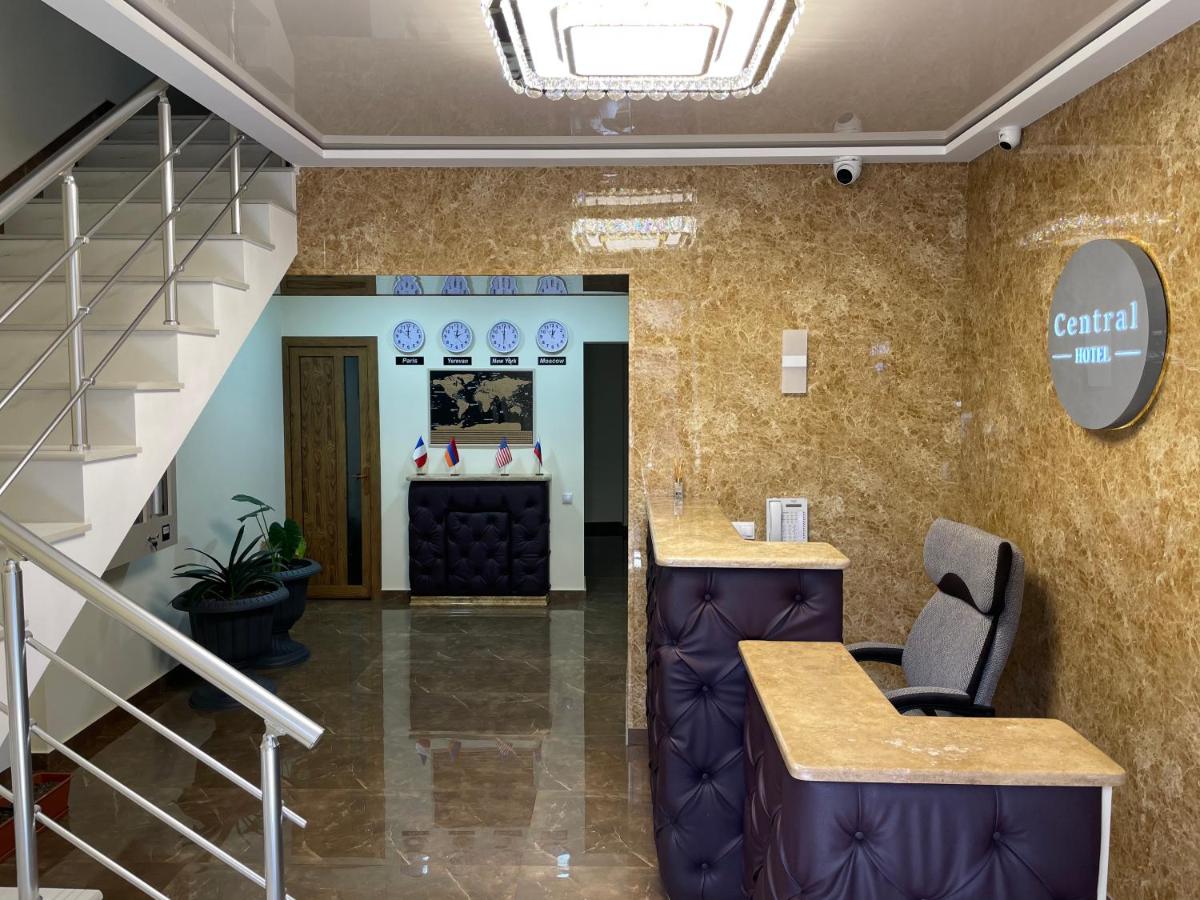 Central Hotel Gyumri - Housity