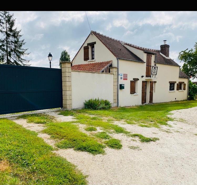 LES GITES DU JARIEL - Housity