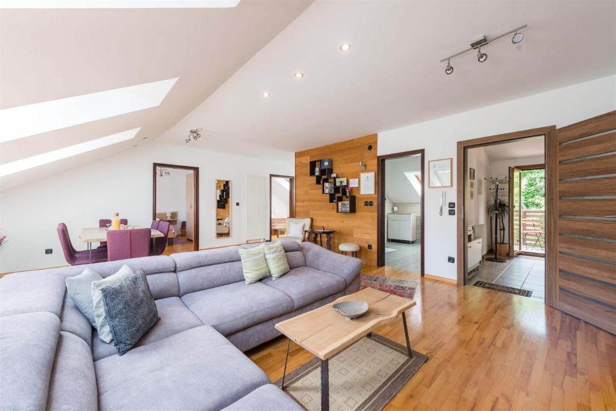Old Pear Apartment - Housity