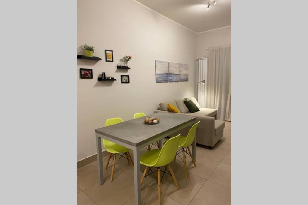 B&B Piano1 Interno5 - Accogliente e moderno bilocale vicino al centro - Housity