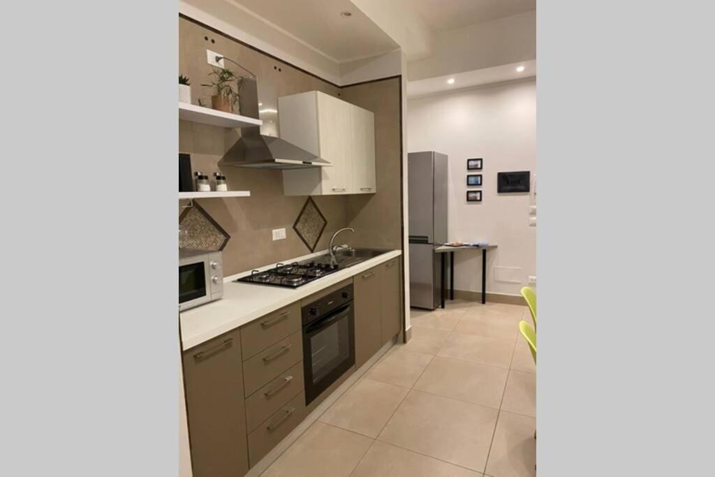 B&B Piano1 Interno5 - Accogliente e moderno bilocale vicino al centro - Housity