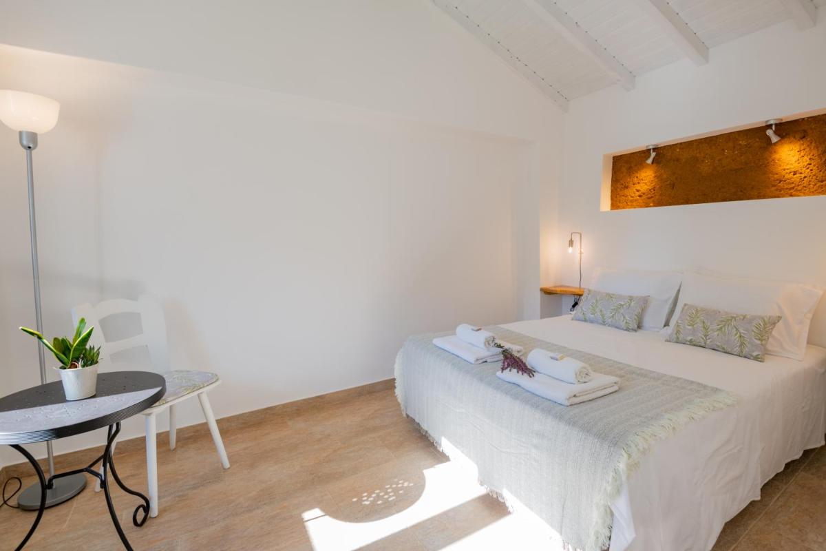 Casas Da Bica - Turismo Espaço Rural - Housity