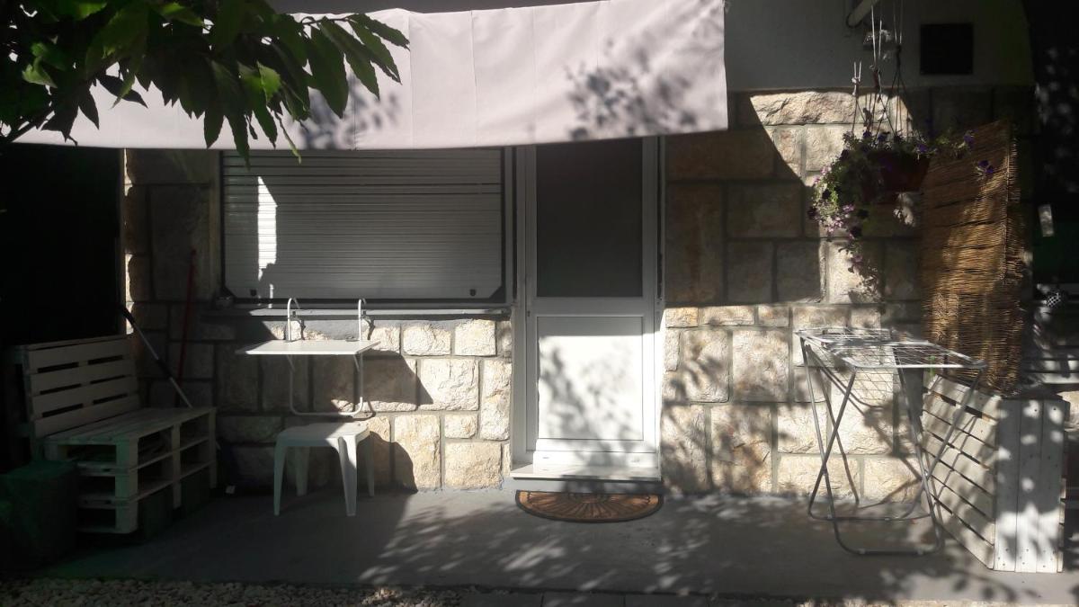 Studio apartman Miko - Housity