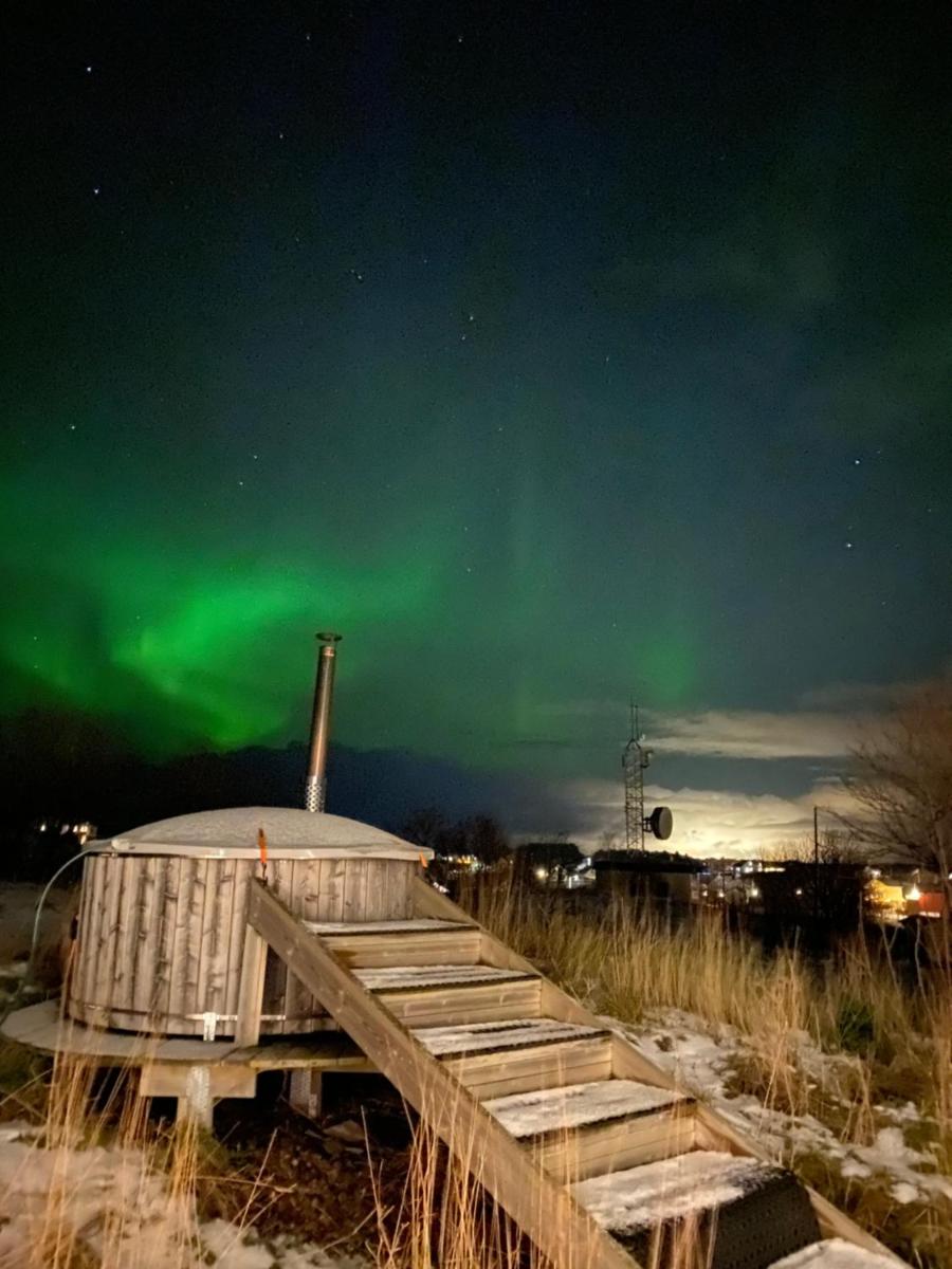Netskaret at Sørarnøy - Housity