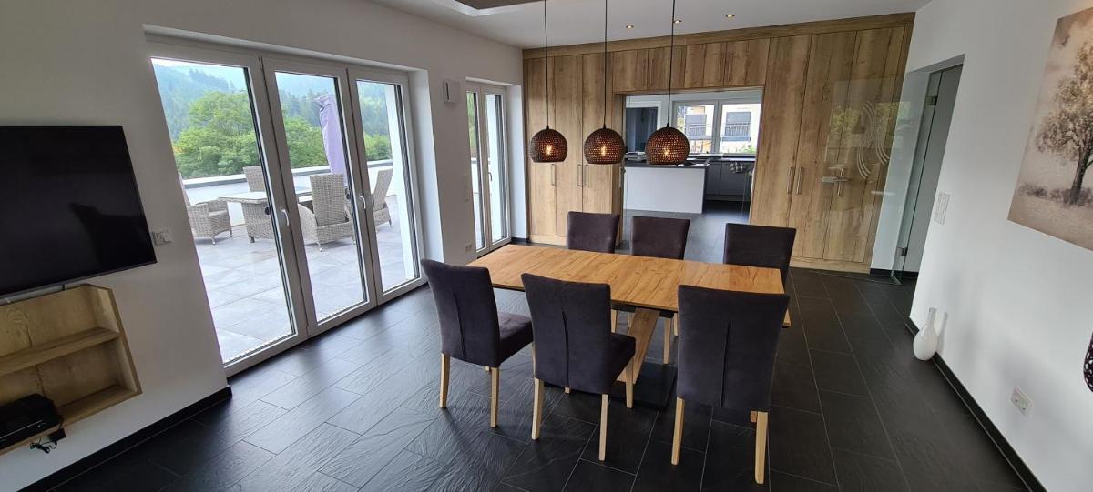 Upland View - Housity