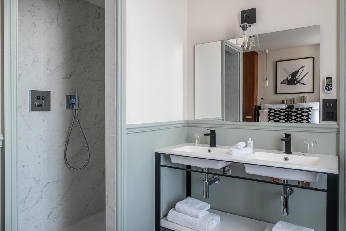 Salle de bains dans l'établissement Le Boutique Hotel & Spa