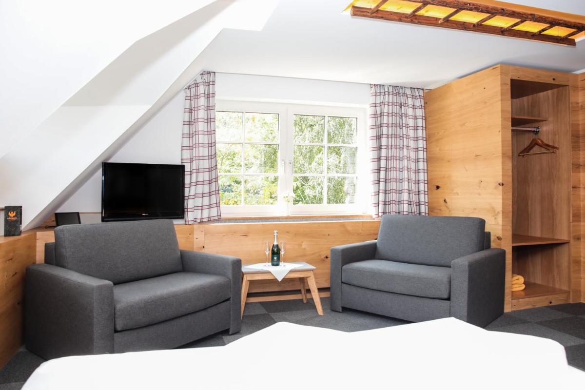 Hotel & Restaurant Waldblick - Housity