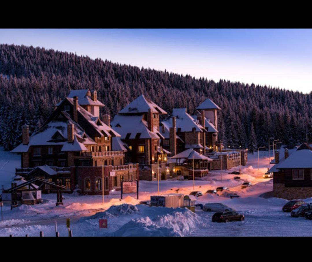 Kopaonik Jaram ski lift slope Karaman - Housity